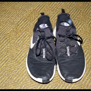 Nike Women’s Training Shoes - 8.5